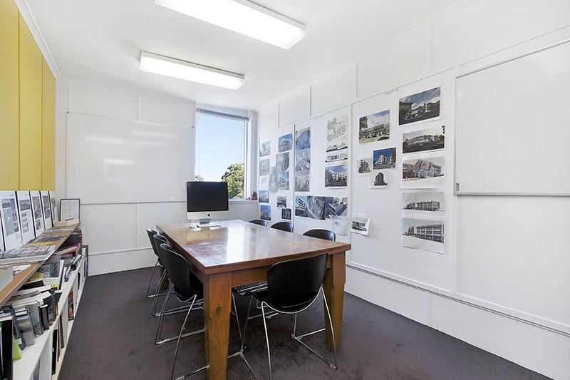 Click to view all images 2/729 Elizabeth Street Waterloo NSW 2017 - Image 1