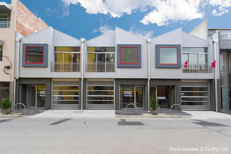 Click to view all images 12 Ross Street South Melbourne VIC 3205 - Image 1
