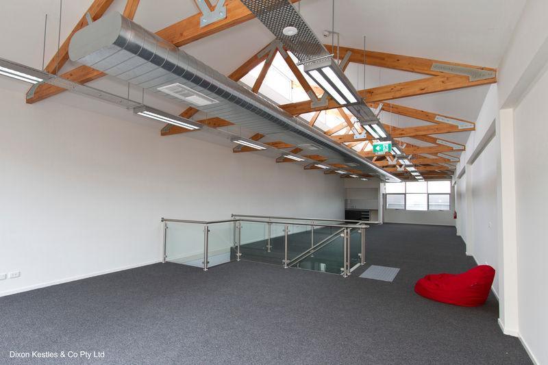 Click to view all images 12 Ross Street South Melbourne VIC 3205 - Image 3