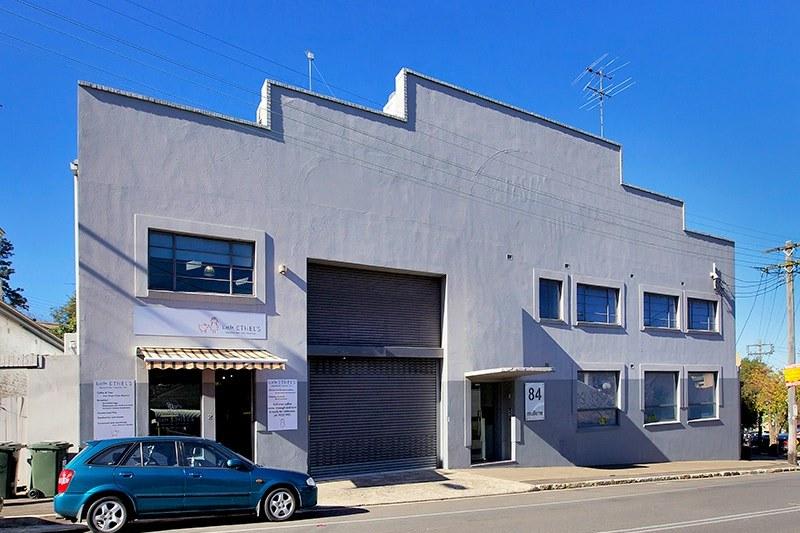 Click to view all images 6/84 Mullens Street Balmain NSW 2041 - Image 2
