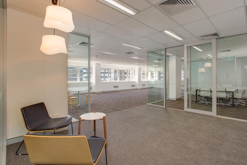 Click to view all images Brisbane City QLD 4000 - Image 1