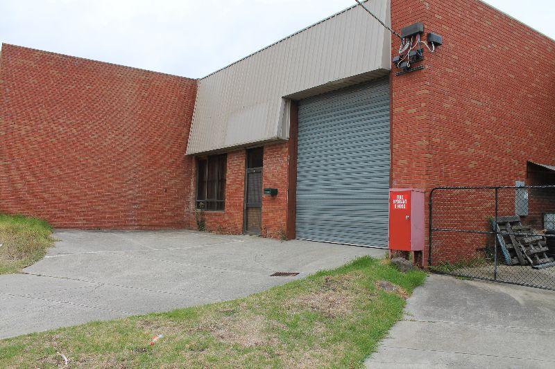 Click to view all images 1/5-7 Dunn Crescent Dandenong VIC 3175 - Image 3
