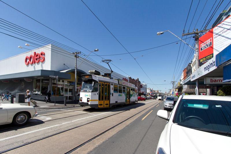 Click to view all images 2/184-186 Glenferrie Road Malvern VIC 3144 - Image 3