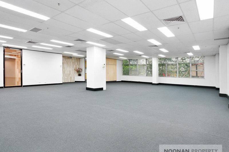 Click to view all images 235 Clarence Street Sydney NSW 2000 - Image 2