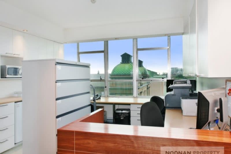 Click to view all images 231 Macquarie Street Sydney NSW 2000 - Image 1
