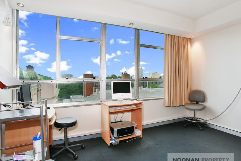 Click to view all images 231 Macquarie Street Sydney NSW 2000 - Image 3