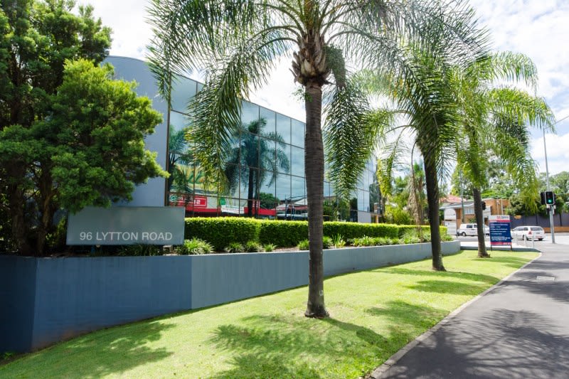 Click to view all images 96 Lytton Road East Brisbane QLD 4169 - Image 2