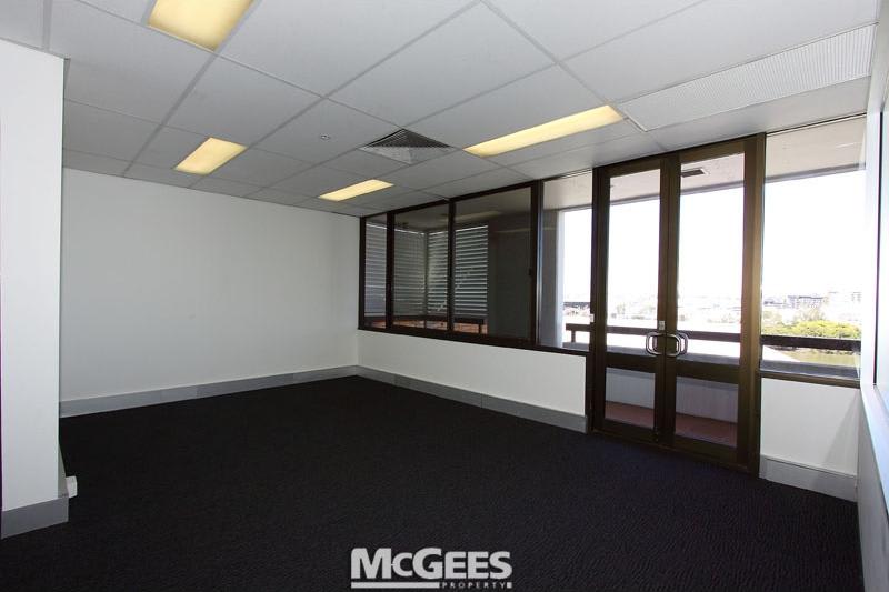Click to view all images Level 2 2 Quay Street Brisbane City QLD 4000 - Image 3