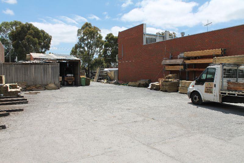 Click to view all images 117 Box Street Dandenong VIC 3175 - Image 3