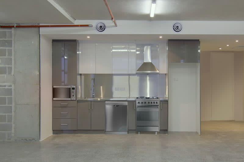 Click to view all images 4.01/61-65 Wentworth Avenue Sydney NSW 2000 - Image 2