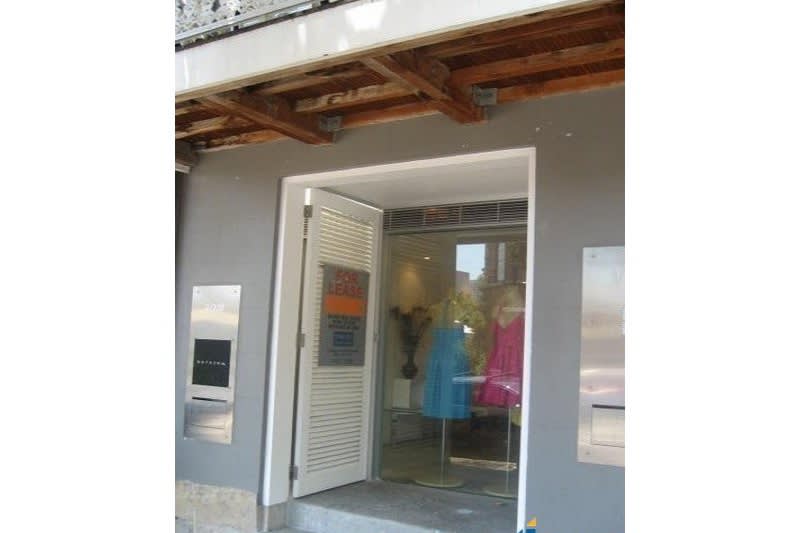 Click to view all images 2/246 Palmer Street Darlinghurst NSW 2010 - Image 2