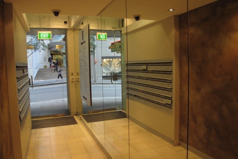 Click to view all images 109/147 King Street Sydney NSW 2000 - Image 3