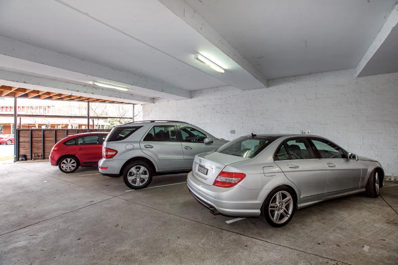 Click to view all images 119 Bridport Street Albert Park VIC 3206 - Image 2