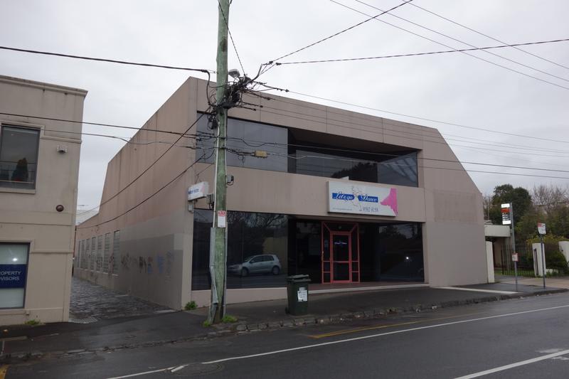 Click to view all images 15 Male Street Brighton VIC 3186 - Image 2