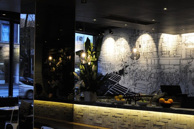 Click to view all images Surry Hills NSW 2010 - Image 2