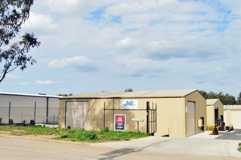 Click to view all images 4/22 Annette Crescent Lavington NSW 2641 - Image 1