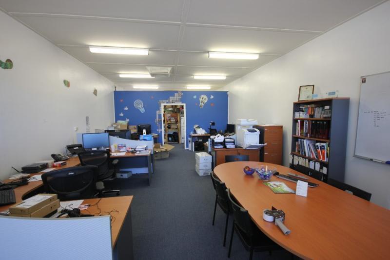 Click to view all images 67B Katrina Street Blackburn North VIC 3130 - Image 3