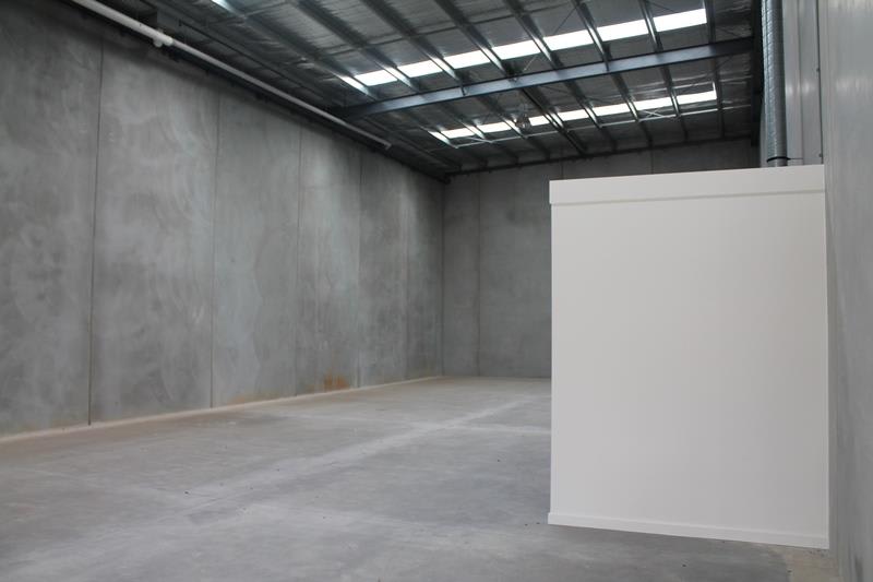 Click to view all images Unit 9/191-195 Greens Road Dandenong VIC 3175 - Image 2