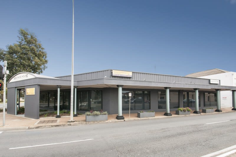 Click to view all images 1 Northcote Terrace Medindie SA 5081 - Image 2