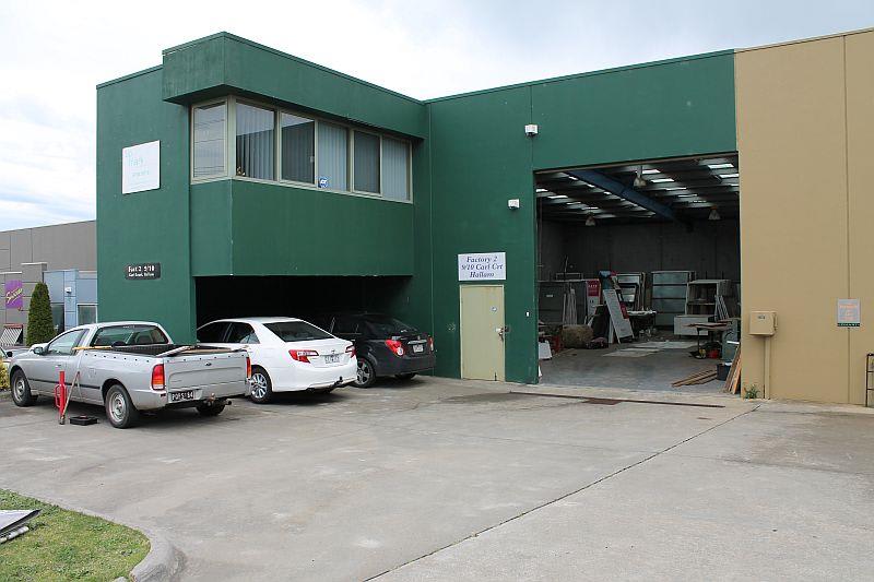 Click to view all images 9-10 Carl Court Hallam VIC 3803 - Image 1