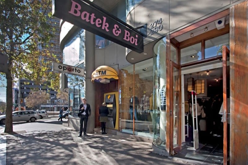 Click to view all images 2A/274 Victoria Street Potts Point NSW 2011 - Image 2