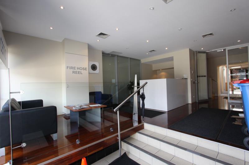 Click to view all images 34 Eastern Road South Melbourne VIC 3205 - Image 2