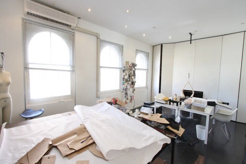 Click to view all images 4/30 Bayswater Road Potts Point NSW 2011 - Image 2