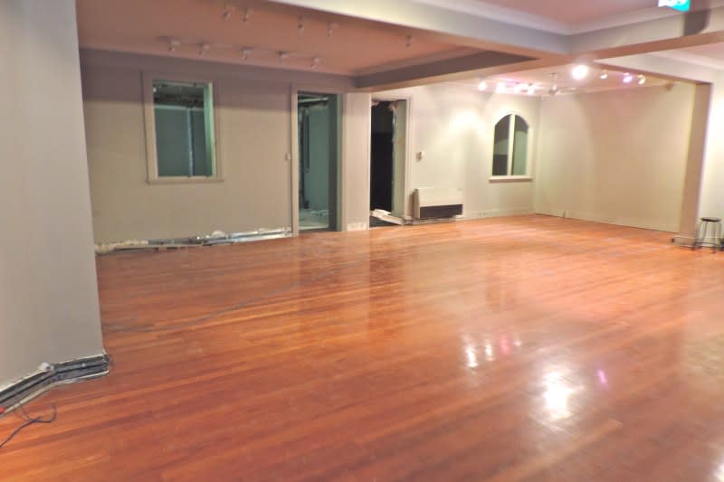 Click to view all images 137 Albion Street Surry Hills NSW 2010 - Image 3