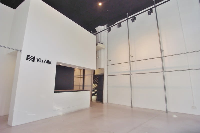 Click to view all images Shop 3/285a Crown Street Surry Hills NSW 2010 - Image 1