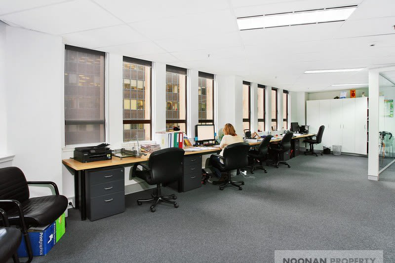 Click to view all images 1001/66 Hunter Street Sydney NSW 2000 - Image 2