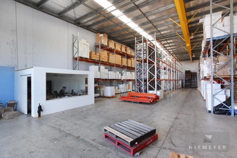 Click to view all images Seven Hills NSW 2147 - Image 2