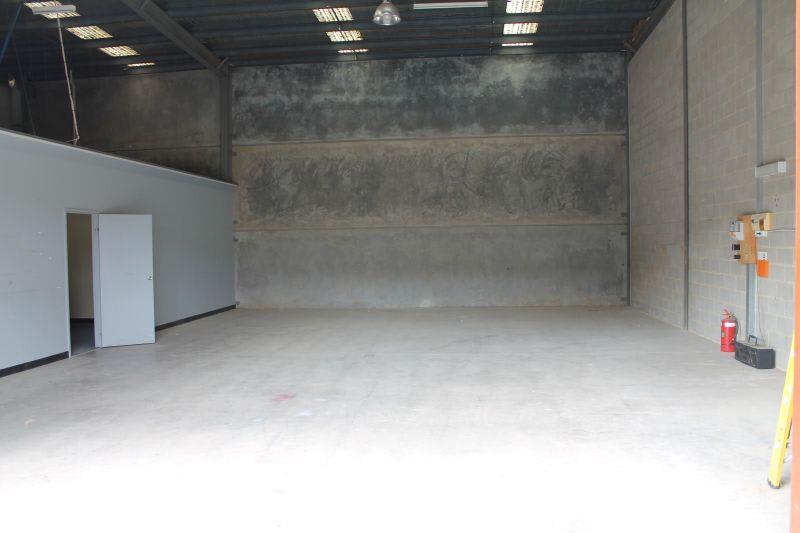 Click to view all images 11/810-818 Princes Highway Springvale VIC 3171 - Image 3