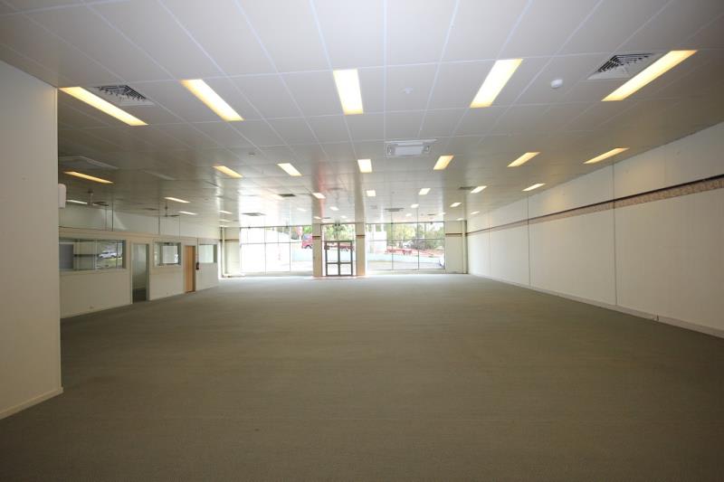 Click to view all images 644 Whitehorse Road Mitcham VIC 3132 - Image 2