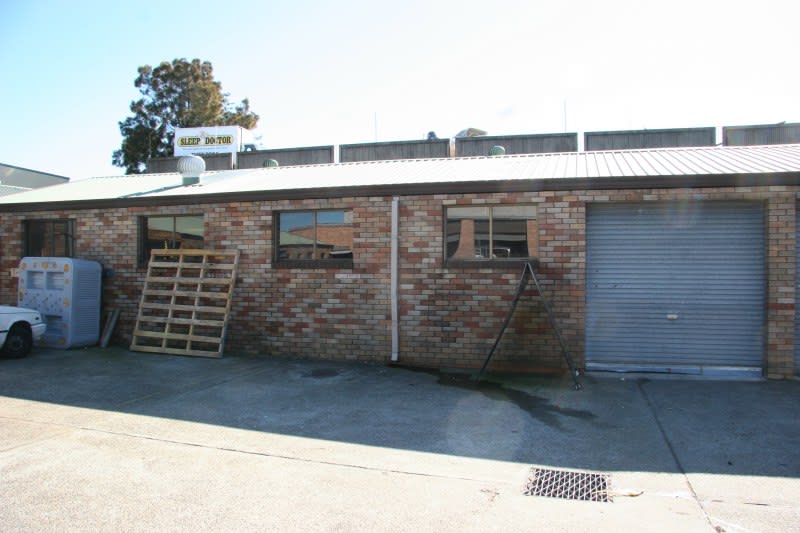 Click to view all images 4/155 Taren Point Road Taren Point NSW 2229 - Image 1