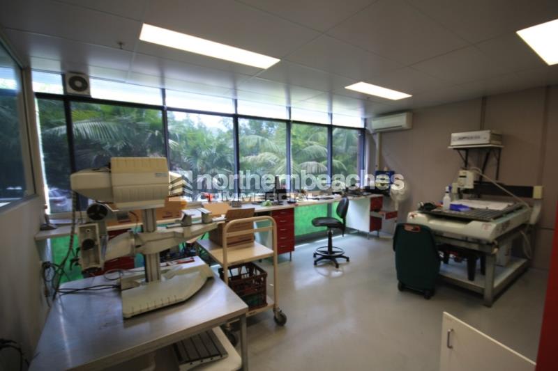 Click to view all images Warriewood NSW 2102 - Image 2