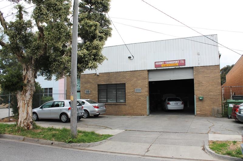 Click to view all images 11 Heart Street Dandenong VIC 3175 - Image 1