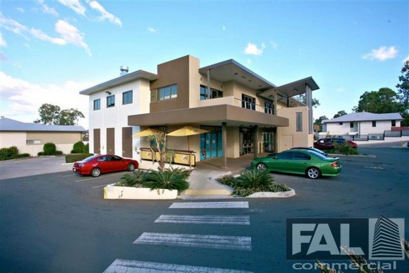 Click to view all images 152 Woogaroo Street Forest Lake QLD 4078 - Image 2