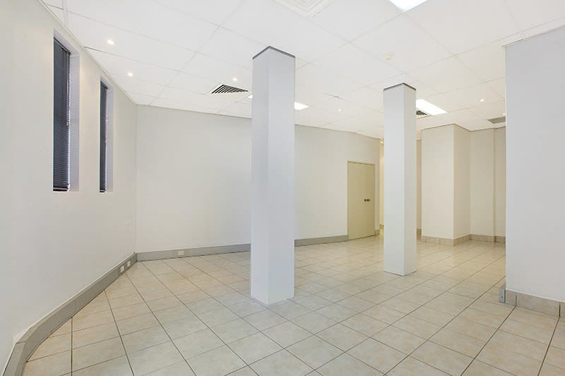Click to view all images 2/420 Elizabeth Street Surry Hills NSW 2010 - Image 2