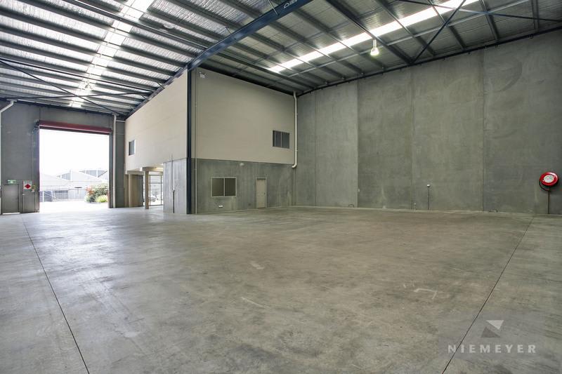 Click to view all images 376-384 Newbridge Road Moorebank NSW 2170 - Image 2