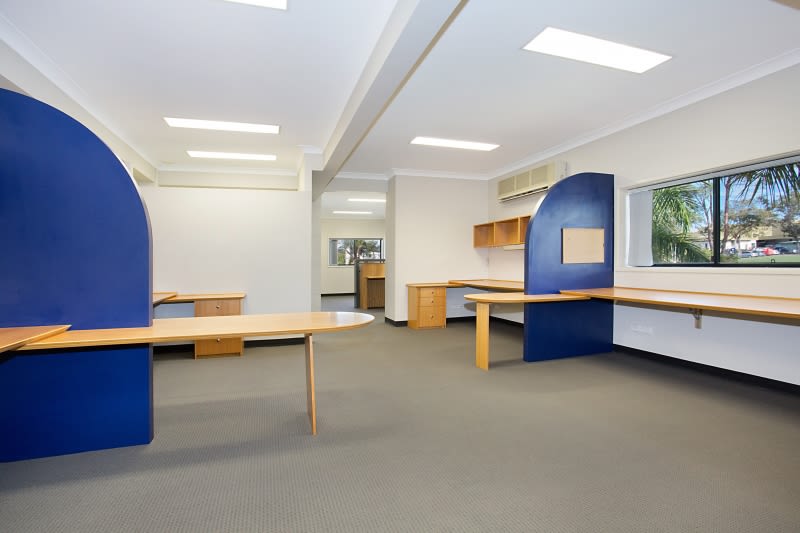 Click to view all images 2a/671 Pine Ridge Road Biggera Waters QLD 4216 - Image 3