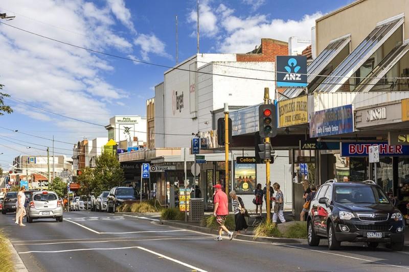 Click to view all images 351 Centre Road Bentleigh VIC 3204 - Image 3