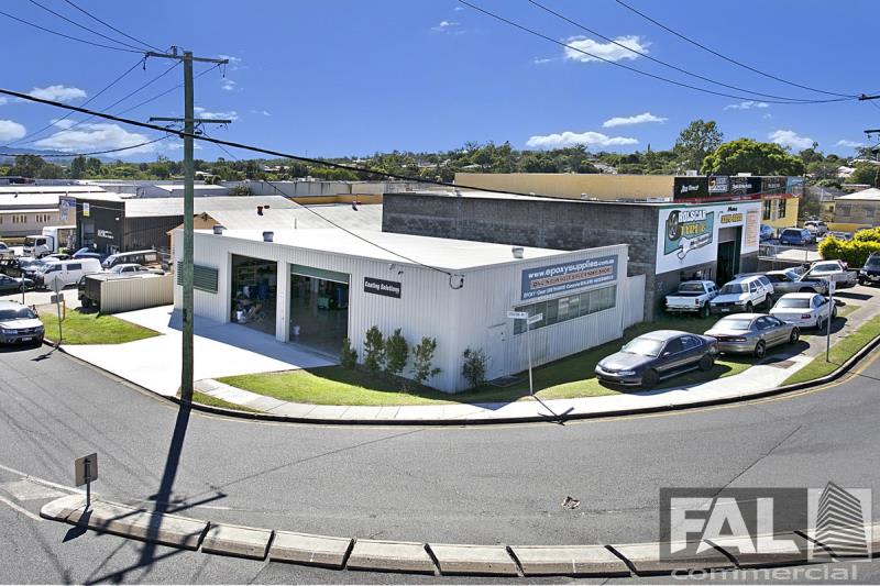 Click to view all images 3 Station Darra QLD 4076 - Image 1
