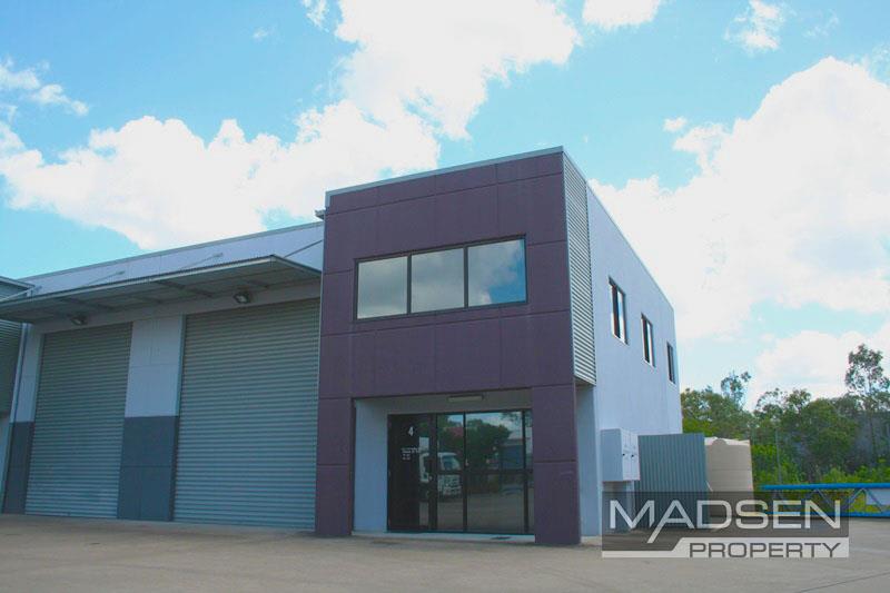 Click to view all images 4/119 Gardens Drive Willawong QLD 4110 - Image 1
