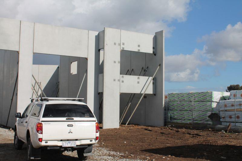 Click to view all images Unit 1/237 Princes Highway Hallam VIC 3803 - Image 1