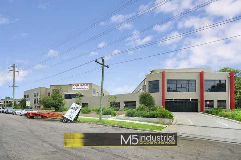 Click to view all images 56/3 Kelso Cres Moorebank NSW 2170 - Image 2