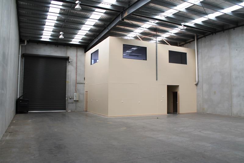 Click to view all images Unit 8/355-365 South Gippsland Highway Dandenong VIC 3175 - Image 2
