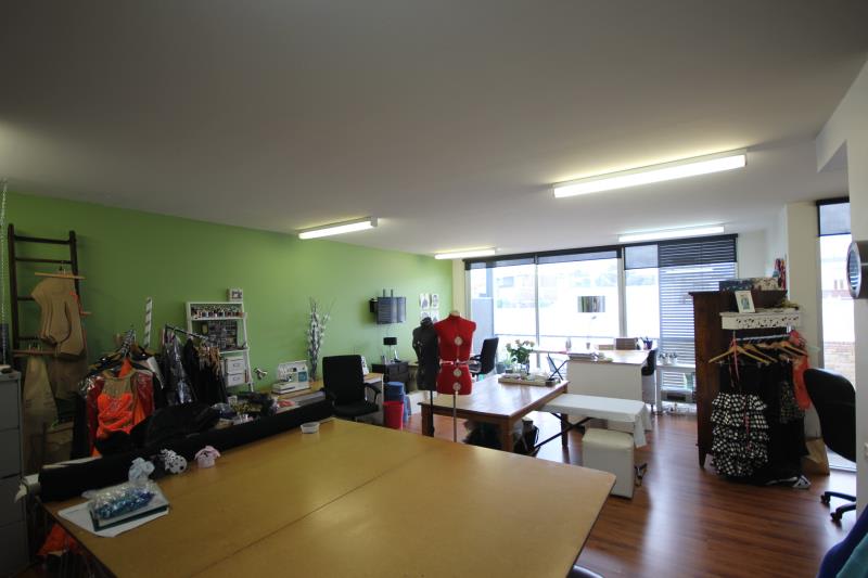 Click to view all images Unit 2/5 Rose Street Hawthorn East VIC 3123 - Image 2