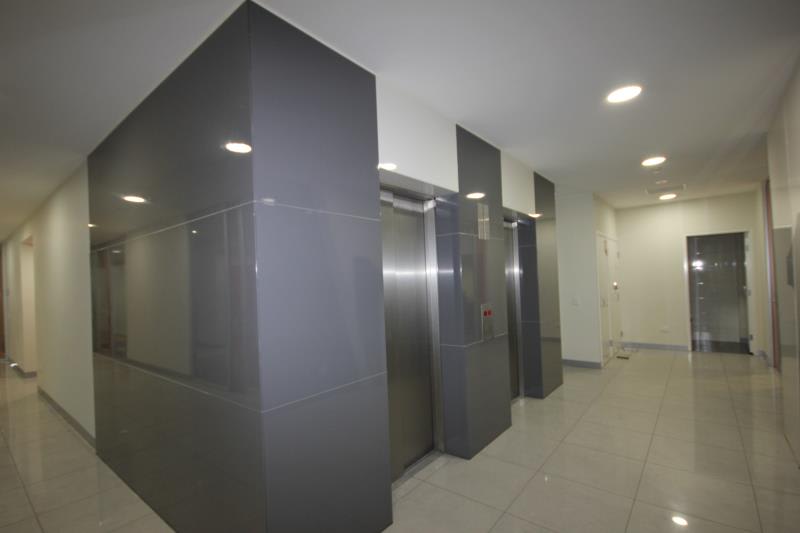 Click to view all images L1 Suite /25 Claremont Street South Yarra VIC 3141 - Image 3