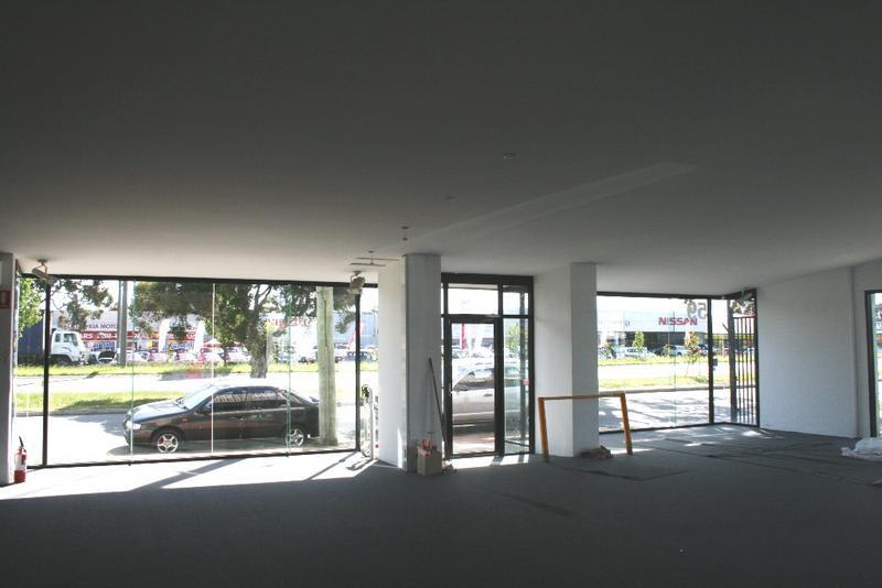 Click to view all images 59 Lonsdale Street Dandenong VIC 3175 - Image 3