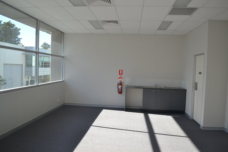 Click to view all images Botany NSW 2019 - Image 3